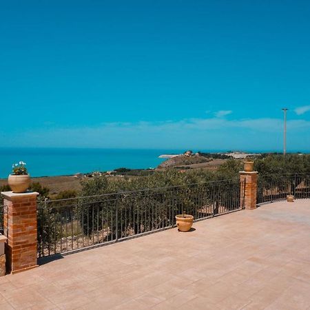 Il Casale Di Bovo Marina Villa Montallegro Exterior photo