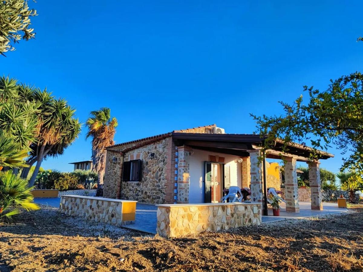 Il Casale Di Bovo Marina Villa Montallegro Exterior photo
