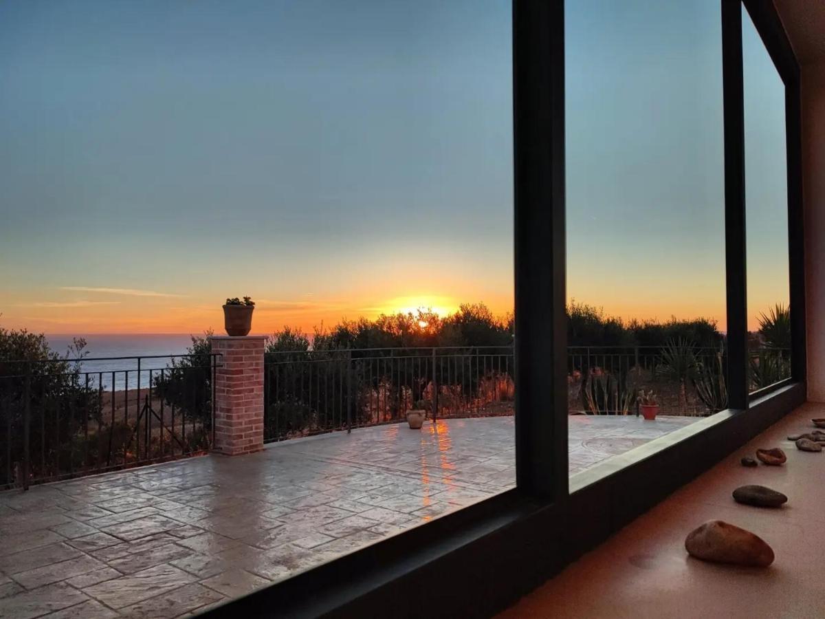 Il Casale Di Bovo Marina Villa Montallegro Exterior photo