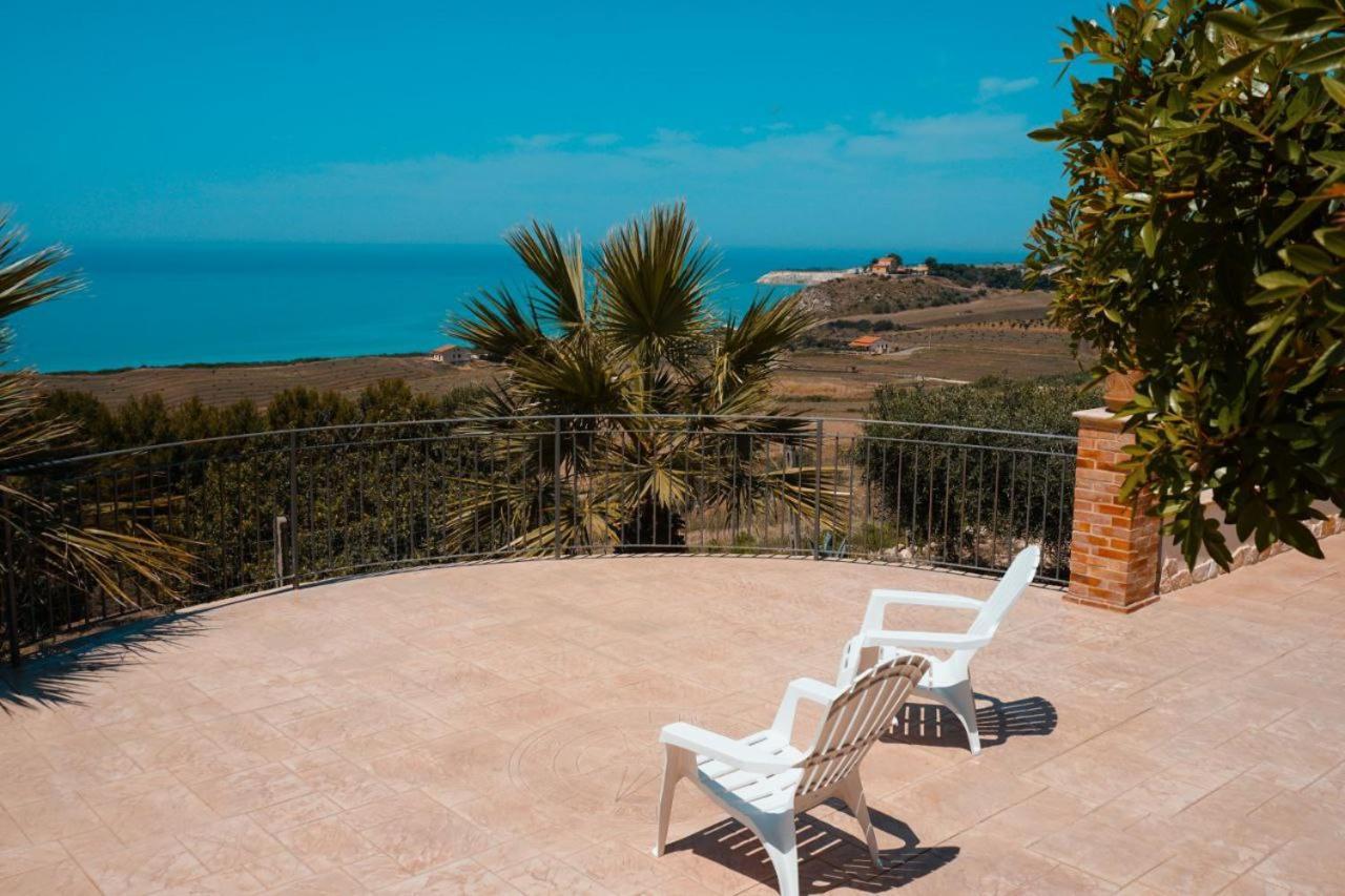 Il Casale Di Bovo Marina Villa Montallegro Exterior photo